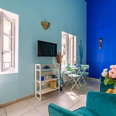 Le Reve Bleu Majorelle - Duplex Sur Les Toits - Une Nuit A Nimes Exterior photo